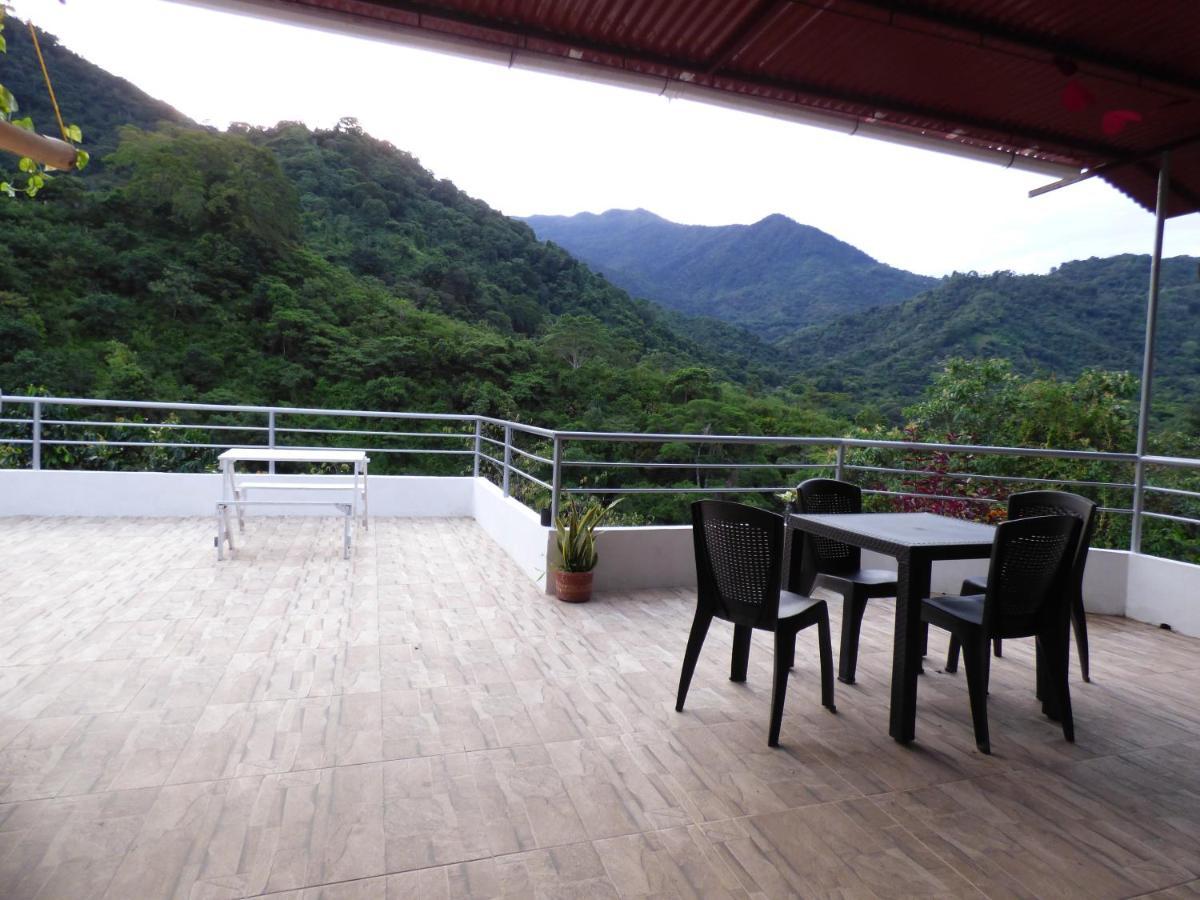 Hostal Alto De La Montana Минка Екстериор снимка